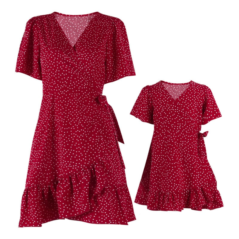 Matching Mommy and me Mother Daughter Pola-Daught Dresss